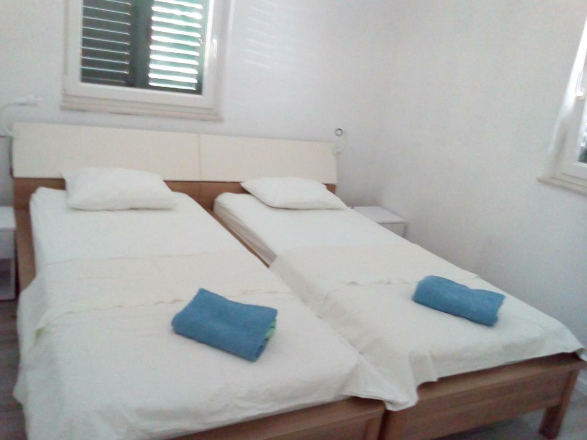 Apartment More Sumartin Buitenkant foto